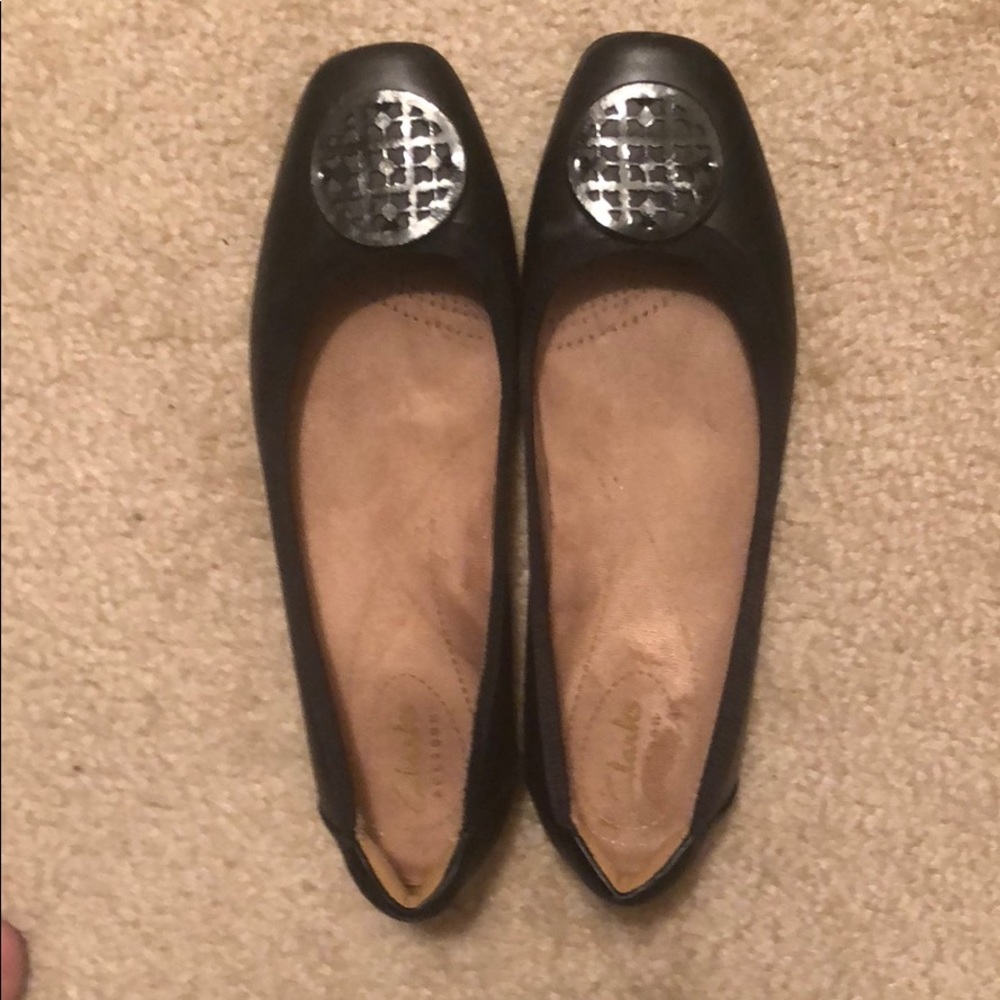 Clarks flats